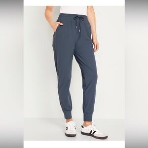 Old Navy HIGH-WAISTED SLEEKTECH JOGGERS